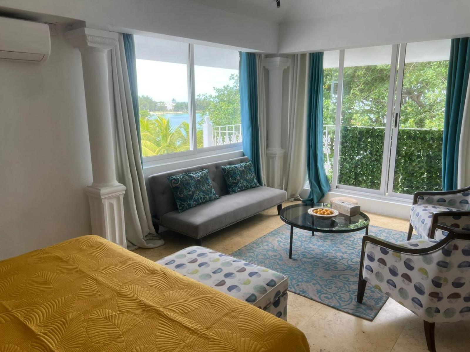 Explora Prestige Bed & Breakfast Blue Bay Luaran gambar