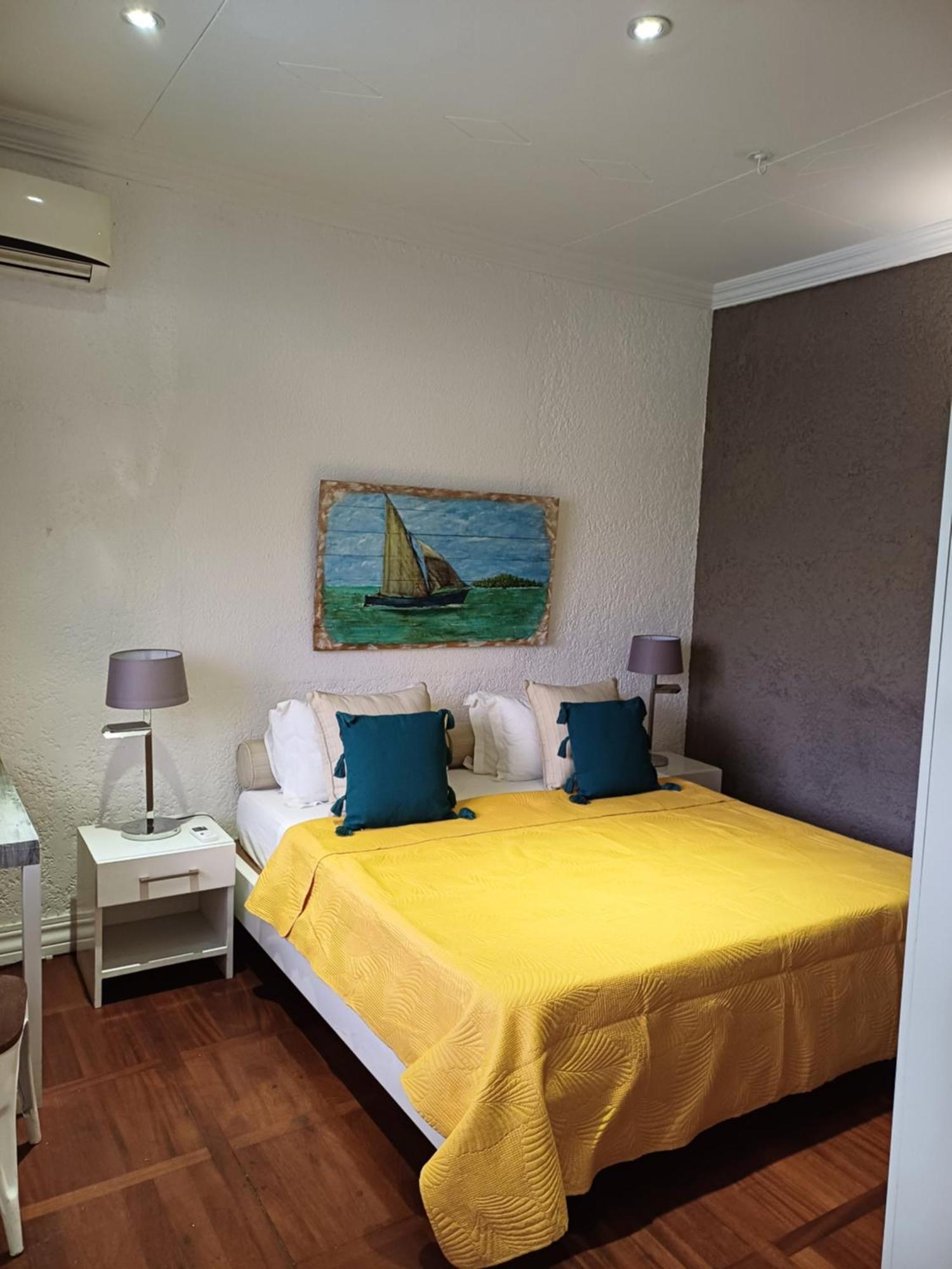 Explora Prestige Bed & Breakfast Blue Bay Luaran gambar